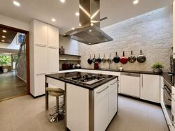 Plymouth Avenue (D11), Detached #577683581